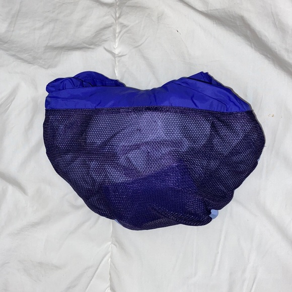 Packable Columbia Raincoat - Picture 4 of 4